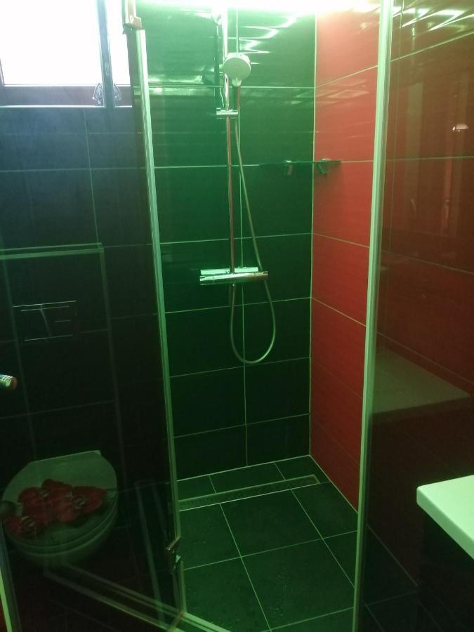 Matyas Apartman Tata Exteriér fotografie