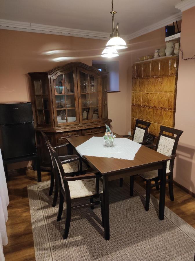 Matyas Apartman Tata Exteriér fotografie